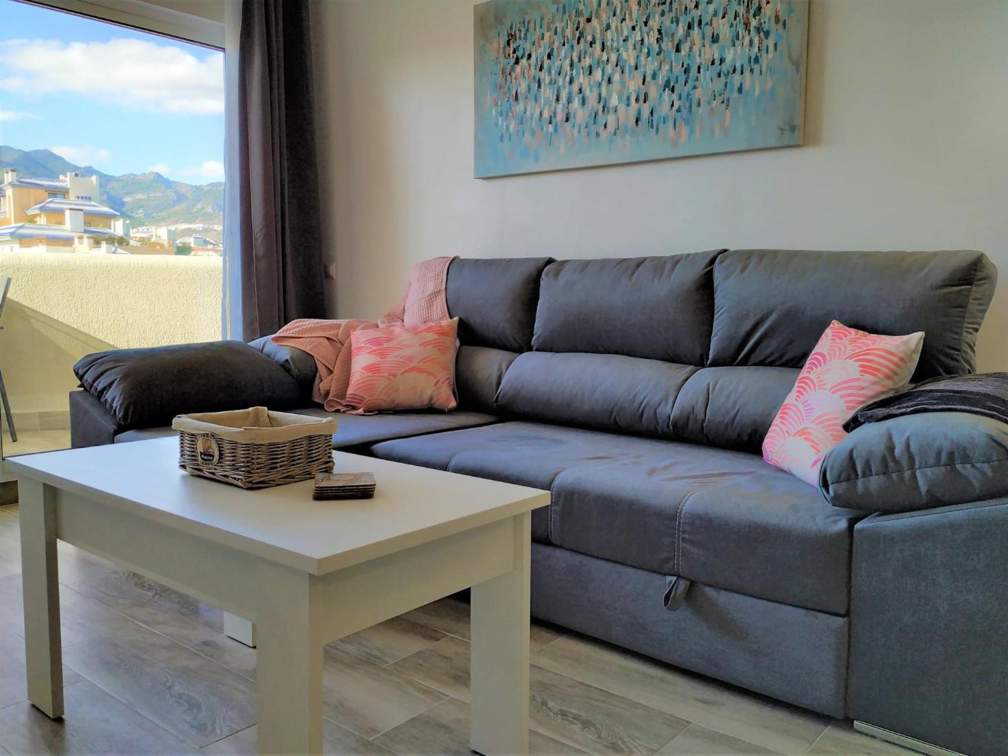 Deluxe Apartment In Benalbeach With Beach Views Benalmádena Esterno foto